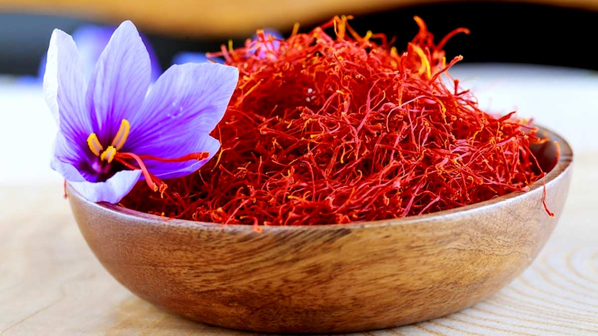 Saffron red